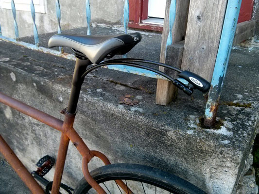The Rust Bike: Rusty and Beautiful Featuring The InterLock seatpost--The lock that hides inside  your bike!